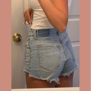 Abercrombie & Fitch denim high-rise shorts. Size 27/4